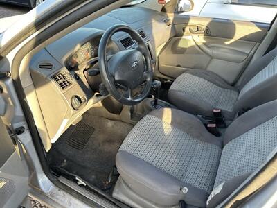 2005 Ford Focus ZX4 S - Photo 5 - Phoenix, AZ 85009