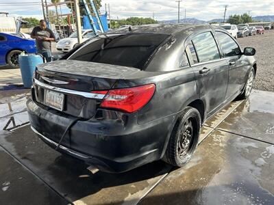 2014 Chrysler 200 LX - Photo 3 - Phoenix, AZ 85009