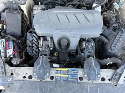 2006 Buick LaCrosse CXL   - Photo 8 - Phoenix, AZ 85009