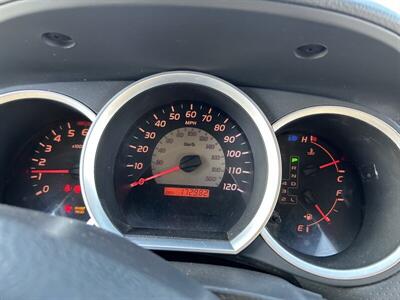 2005 Toyota Tacoma PreRunner V6   - Photo 10 - Phoenix, AZ 85009