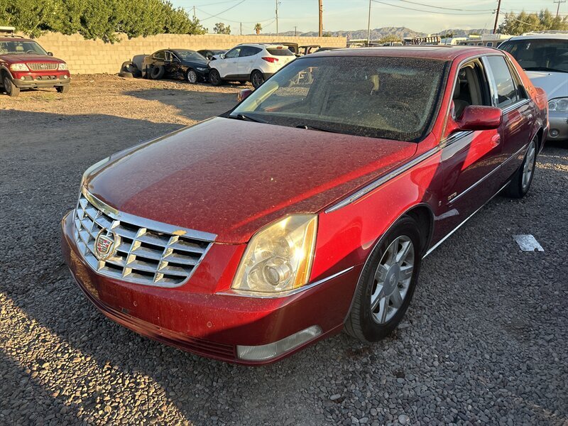 2006 Cadillac DTS Luxury I - Photo 1 - Phoenix, AZ 85009