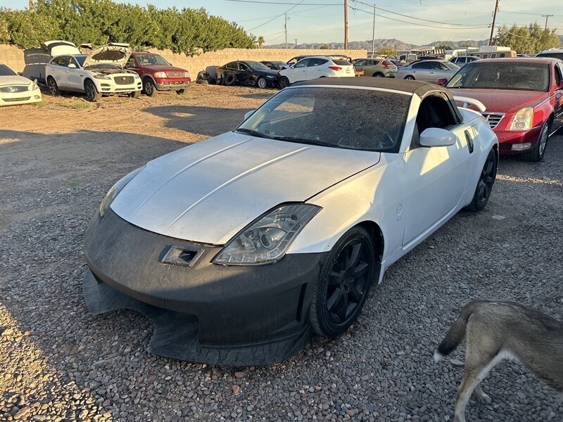 2004 Nissan 350Z Enthusiast - Photo 1 - Phoenix, AZ 85009