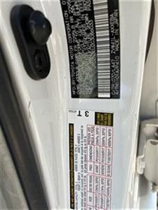 2012 Toyota Prius v Two   - Photo 7 - Phoenix, AZ 85009