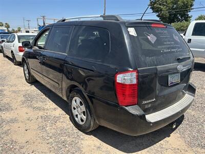 2010 Kia Sedona LX   - Photo 4 - Phoenix, AZ 85009