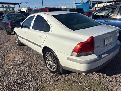 2004 Volvo S60 2.5T   - Photo 2 - Phoenix, AZ 85009