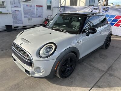 2017 MINI Hardtop 2 Door Cooper S   - Photo 1 - Phoenix, AZ 85009
