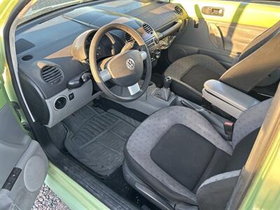 2002 Volkswagen Beetle GLS   - Photo 5 - Phoenix, AZ 85009