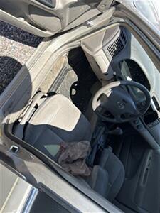 2003 Toyota Camry LE   - Photo 5 - Phoenix, AZ 85009
