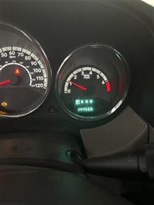 2010 Dodge Caliber SXT   - Photo 7 - Phoenix, AZ 85009