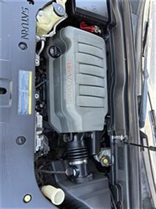 2007 Saturn Outlook XR   - Photo 5 - Phoenix, AZ 85009