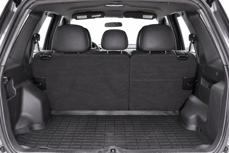 2011 Ford Escape XLT - Photo 6 - Edmonton, AB T5G 3E5
