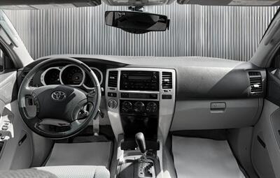 2005 Toyota 4Runner SR5   - Photo 11 - Edmonton, AB T6B 0B7