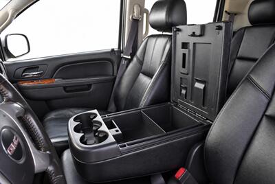 2014 GMC Yukon XL SLE - Photo 14 - Edmonton, AB T5G 3E5