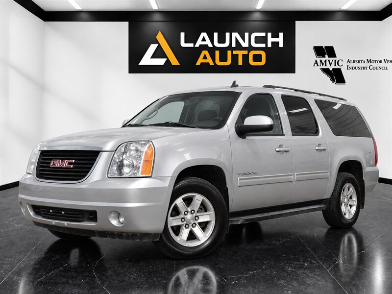 Champagne Silver Metallic 2014 GMC Yukon XL SUV / Crossover Four-Wheel Drive Automatic