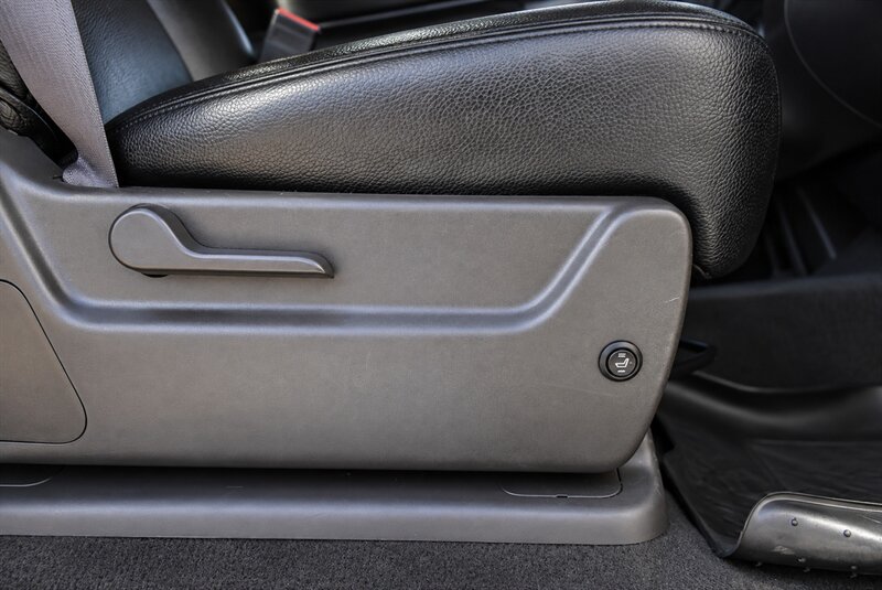 2014 GMC Yukon XL SLE - Photo 18 - Edmonton, AB T5G 3E5