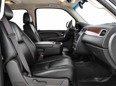 2014 GMC Yukon XL SLE - Photo 17 - Edmonton, AB T5G 3E5