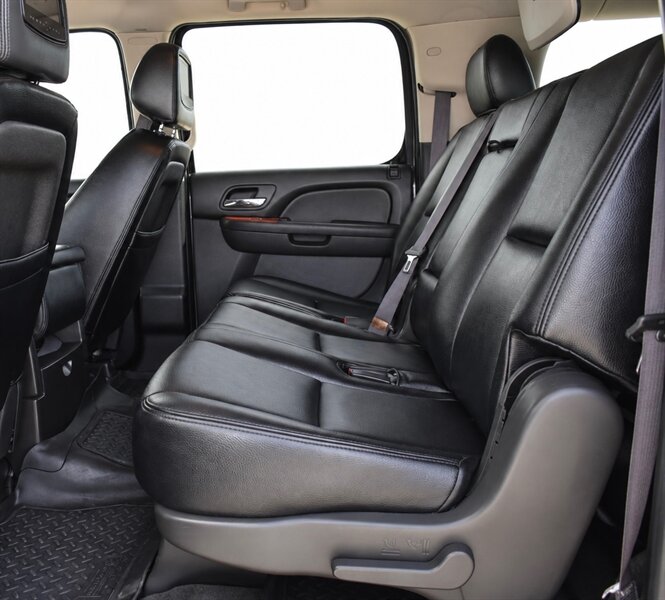 2014 GMC Yukon XL SLE - Photo 15 - Edmonton, AB T5G 3E5
