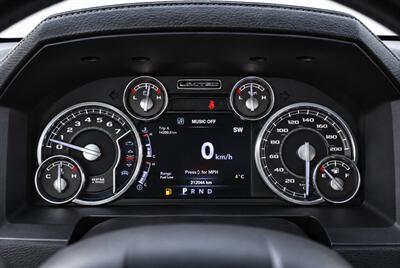 2018 RAM 1500 Laramie Limited - Photo 10 - Edmonton, AB T5G 3E5