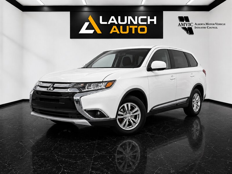 2017 Mitsubishi Outlander ES  