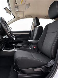 2017 Mitsubishi Outlander ES - Photo 11 - Edmonton, AB T5G 3E5