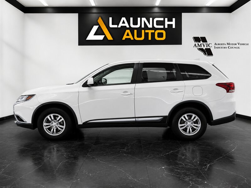 2017 Mitsubishi Outlander ES - Photo 4 - Edmonton, AB T5G 3E5