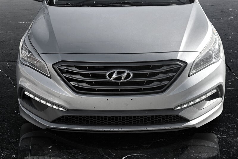 2016 Hyundai SONATA Sport - Photo 9 - Edmonton, AB T6B 0B7