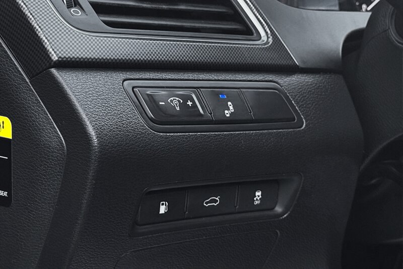 2016 Hyundai SONATA Sport - Photo 14 - Edmonton, AB T6B 0B7