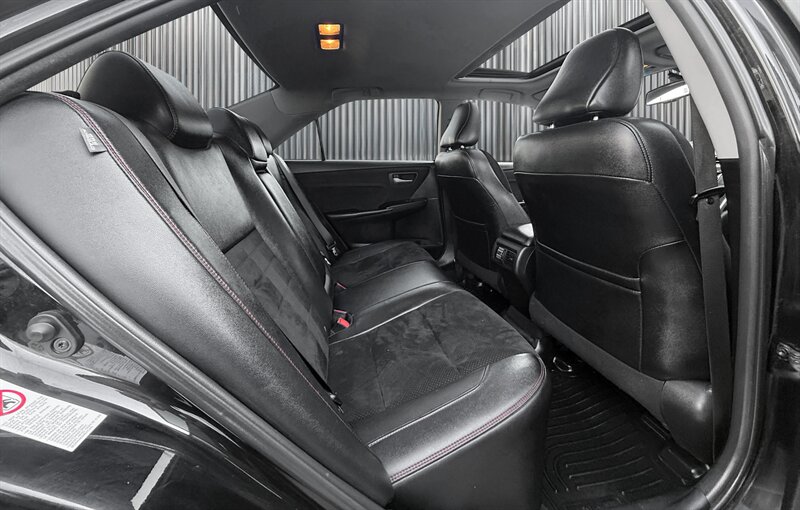 2015 Toyota Camry XSE   - Photo 9 - Edmonton, AB T6B 0B7