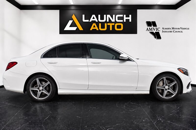 2017 Mercedes-Benz C 300 4MATIC - Photo 4 - Edmonton, AB T5G 3E5
