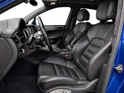 2016 Porsche Macan Turbo   - Photo 6 - Edmonton, AB T5G 3E5