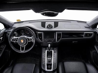 2016 Porsche Macan Turbo   - Photo 8 - Edmonton, AB T5G 3E5