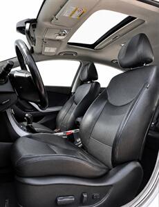 2015 Hyundai ELANTRA Limited - Photo 13 - Edmonton, AB T5G 3E5