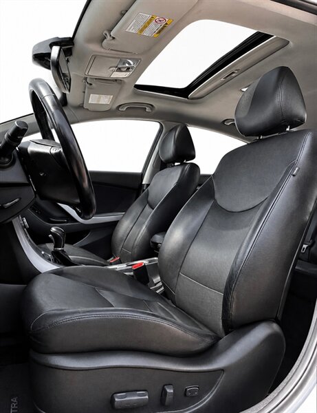 2015 Hyundai ELANTRA Limited - Photo 13 - Edmonton, AB T5G 3E5