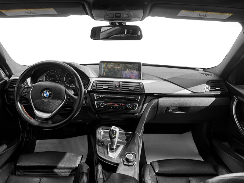 2013 BMW 3 Series 328i xDrive - Photo 17 - Edmonton, AB T5G 3E5