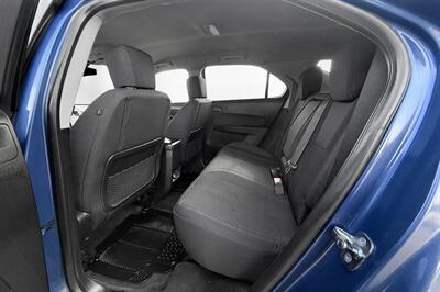 2011 Chevrolet Equinox LT   - Photo 20 - Edmonton, AB T6B 0B7