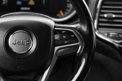 2021 Jeep Grand Cherokee Laredo E   - Photo 17 - Edmonton, AB T6B 0B7