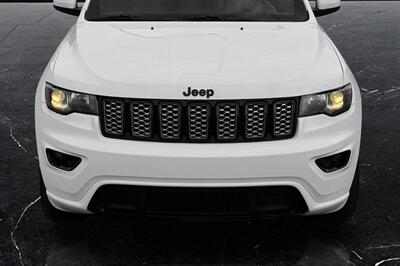 2021 Jeep Grand Cherokee Laredo E   - Photo 9 - Edmonton, AB T6B 0B7