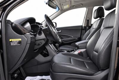 2017 Hyundai SANTA FE Sport 2.4L - Photo 6 - Edmonton, AB T5G 3E5