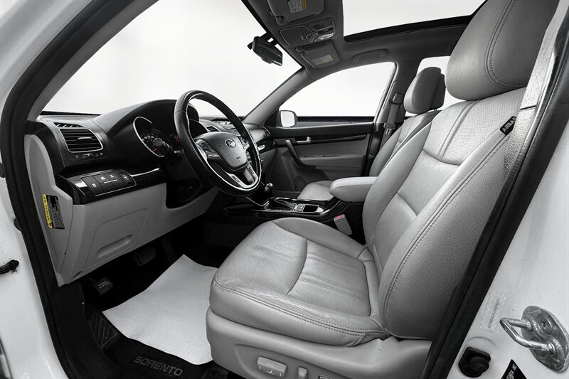 2015 Kia Sorento EX   - Photo 11 - Edmonton, AB T6B 0B7