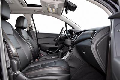 2019 Chevrolet Trax Premier - Photo 10 - Edmonton, AB T5G 3E5