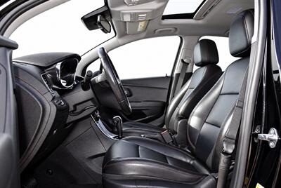2019 Chevrolet Trax Premier - Photo 6 - Edmonton, AB T5G 3E5