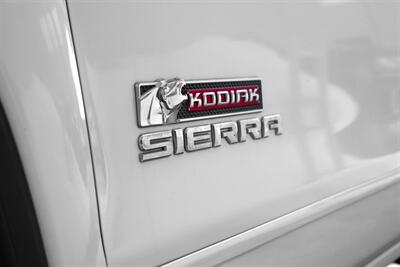 2018 GMC Sierra 1500 SLE   - Photo 2 - Edmonton, AB T5G 3E5