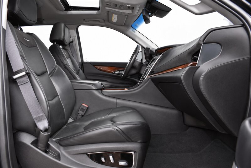 2015 Cadillac Escalade Premium - Photo 9 - Edmonton, AB T5G 3E5