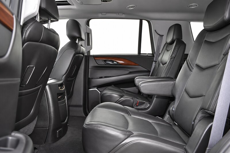 2015 Cadillac Escalade Premium - Photo 8 - Edmonton, AB T5G 3E5