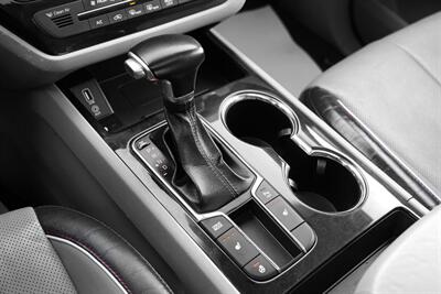 2019 Kia Sedona SX Plus   - Photo 20 - Edmonton, AB T5G 3E5
