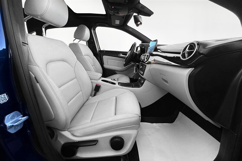 2017 Mercedes-Benz B 250 Sports Tourer - Photo 32 - Edmonton, AB T6B 0B7