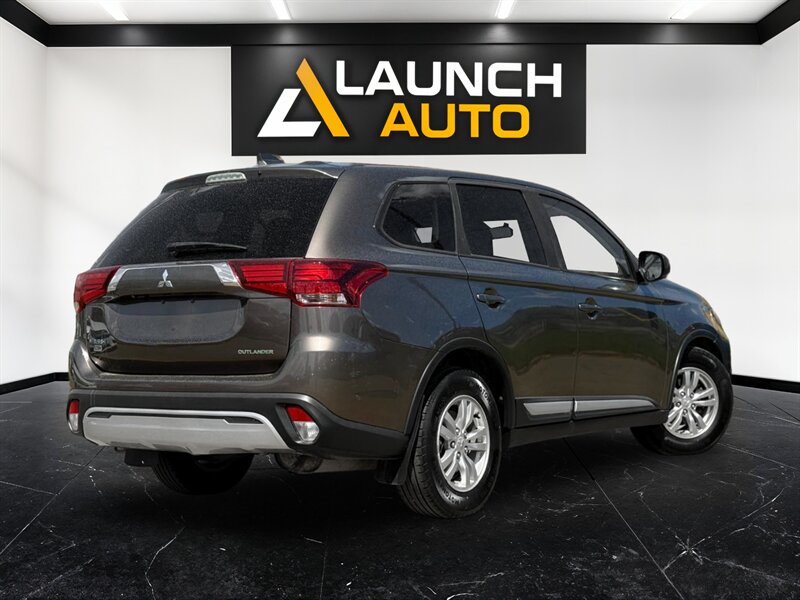2019 Mitsubishi Outlander ES - Photo 5 - Edmonton, AB T5G 3E5