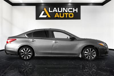 2017 Nissan Altima 2.5 SV   - Photo 5 - Edmonton, AB T5G 3E5