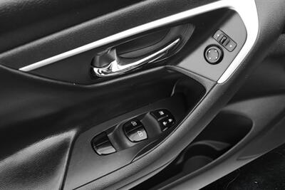 2017 Nissan Altima 2.5 SV   - Photo 8 - Edmonton, AB T5G 3E5