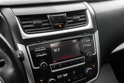 2017 Nissan Altima 2.5 SV   - Photo 14 - Edmonton, AB T5G 3E5